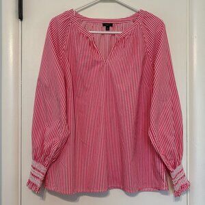 Talbots Women's PInk Butterfly Stripe Smocked Raglan Popover Shirt Top Blouse M